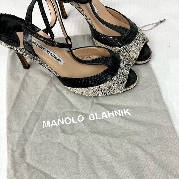 Manolo Blahnik T-Strap Heels – Black Leather & Tweed – Size 39½ - Picture 12 of 16